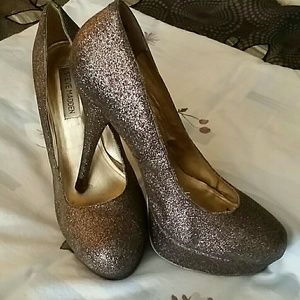 Steve Madden pumps size 10